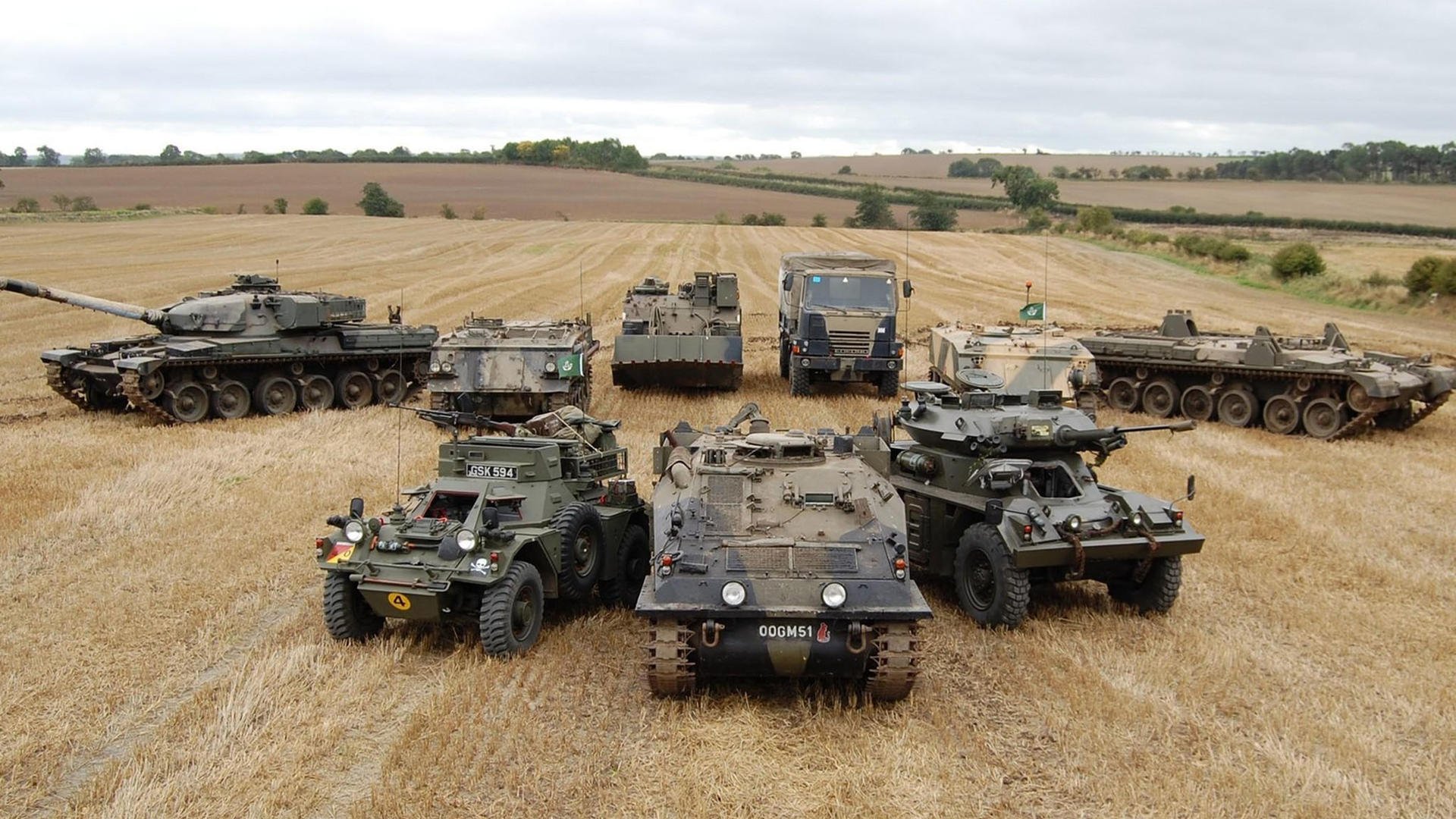 _户外攀岩新路径:挑战未知的新景观_,户外攀岩图片大全