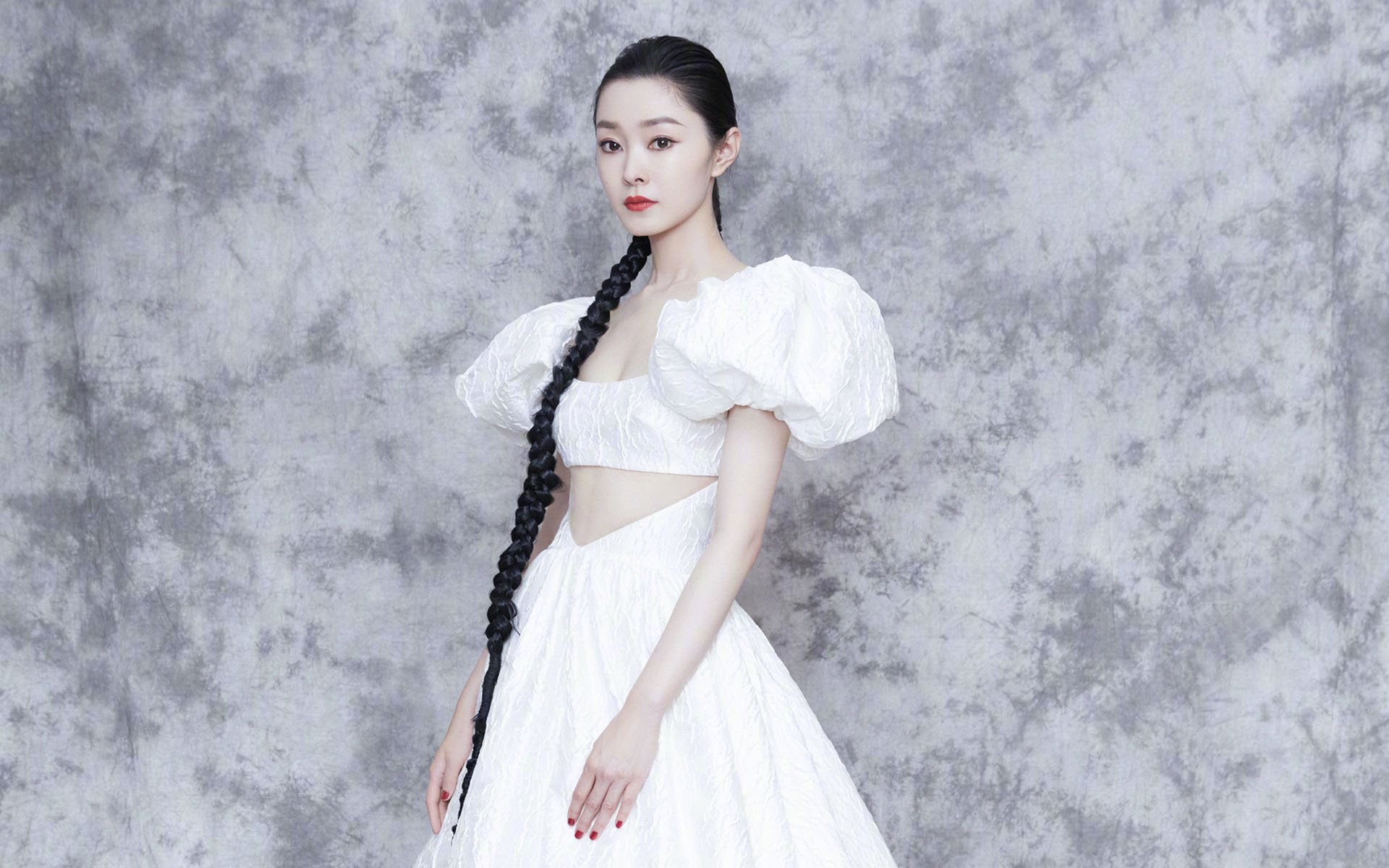 熊猫体育app-队员受伤频发，球队整体作战受损，球队失误