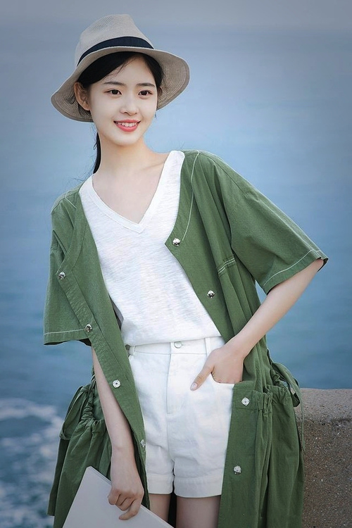 “徒步定向越野:东部新区赛场挑战身体与智慧的极限”