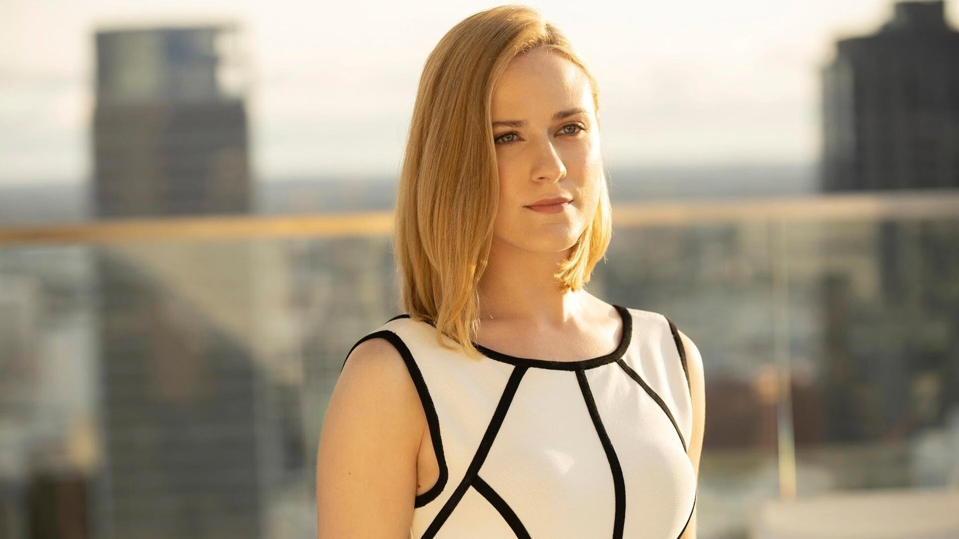 “美洲狮队表现超群,成为橄榄球未来竞争者之一”